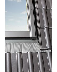 RotoQ Eindeckrahmen EDW Ziegel, Hohe Ziegel, Wellblech / -platten 55 x 78 cm Eindeckrahmen Dachflächenfenster rolf-fensterbau.de